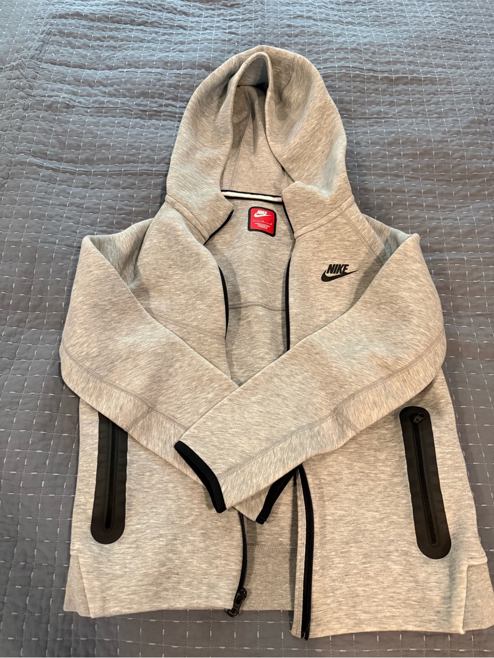 Boys Nike Tech sweatsuit